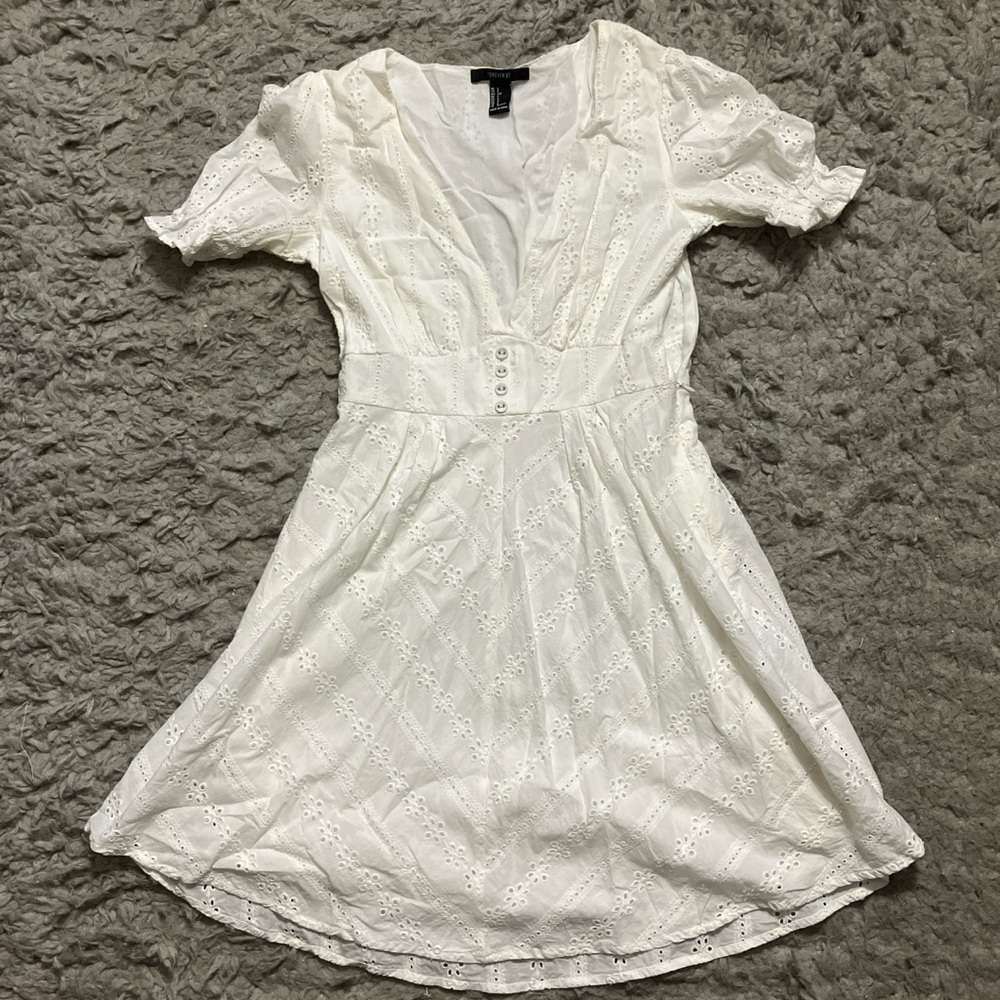 Forever 21 White Puff Sleeve V-Neck Sundress